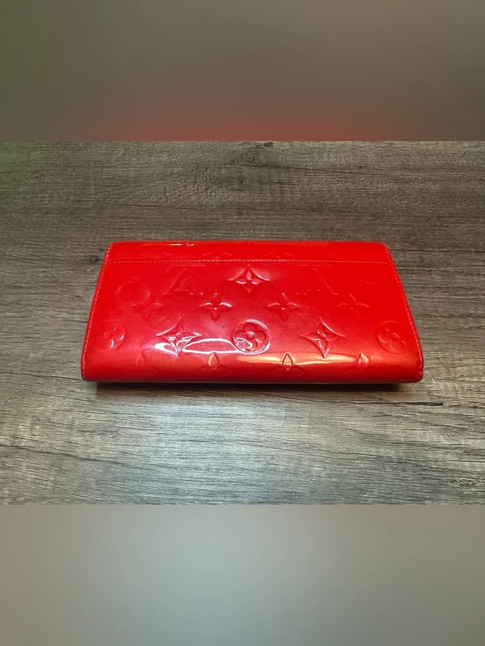 Louis Vuitton Sarah Red Vernis